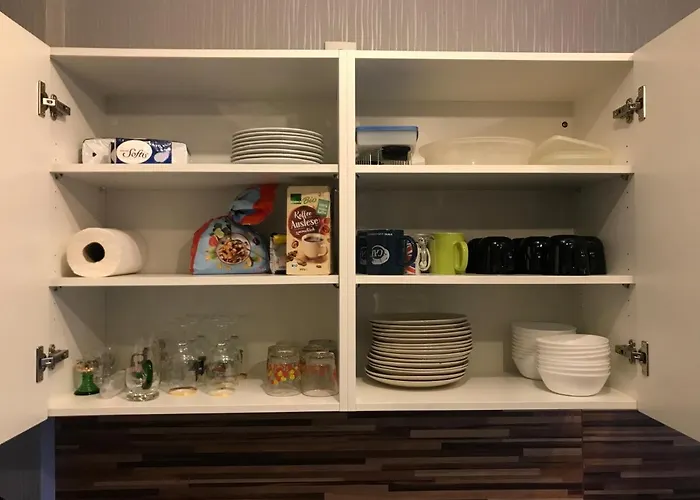 @ Ysenburgstrasse Apartment *